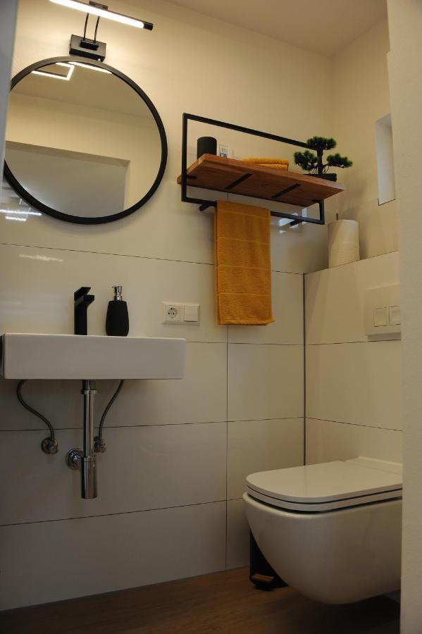 Studio-Apartment Kontaktloser Check-In Meckenbeuren Eksteriør bilde