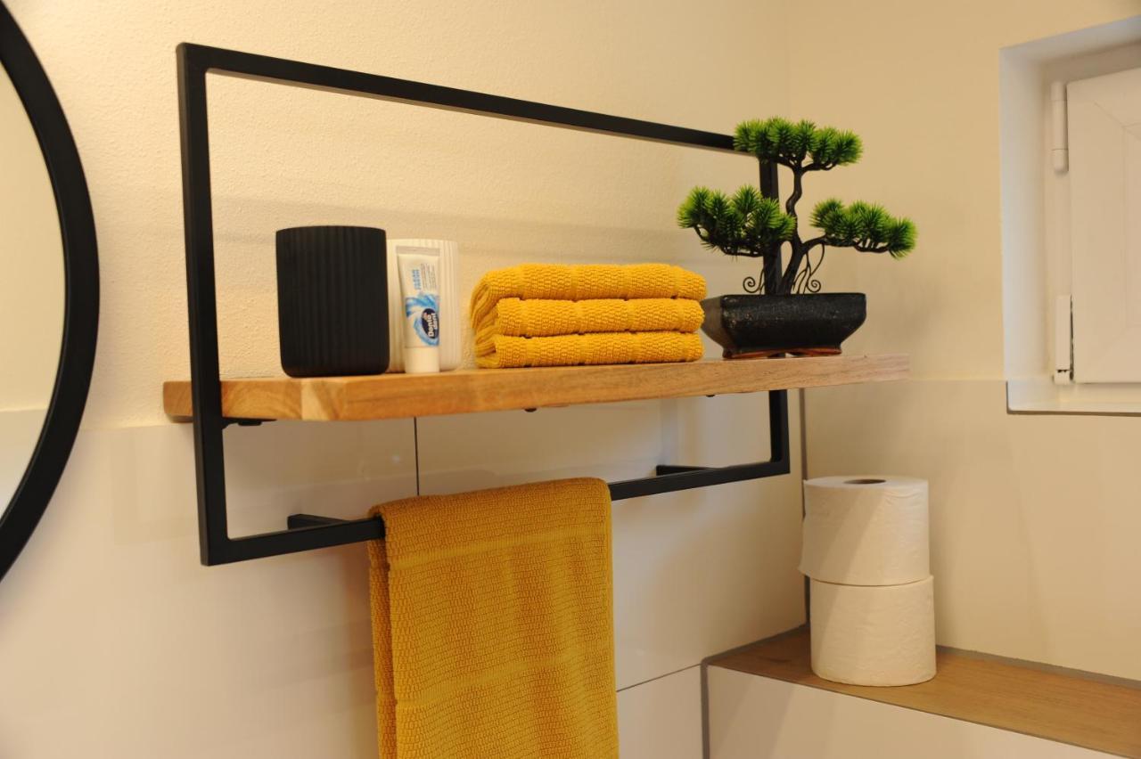 Studio-Apartment Kontaktloser Check-In Meckenbeuren Eksteriør bilde